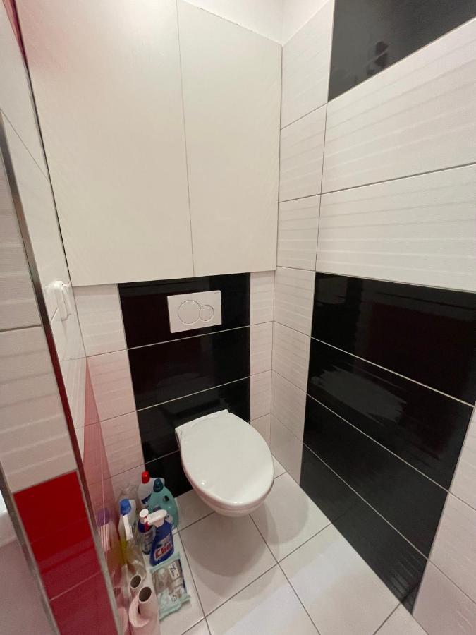 Monfas Apartment Barrandov Praga Esterno foto